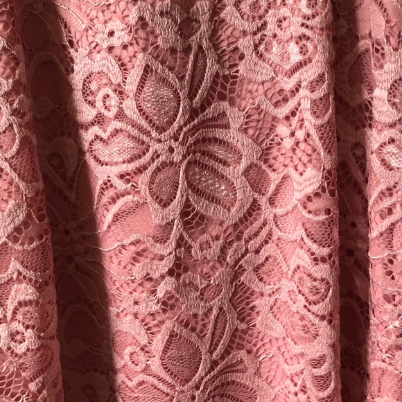 Leyva’s Women’s Dress MIDI Small Pink - Picture 6 of 7